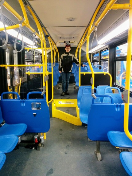 Bus 9 (brand new!)